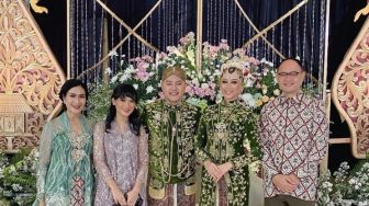 Gaya 6 Artis di Pernikahan Danang DA, dari Inul Sampai Iis Dahlia Berbalut Adat Jawa