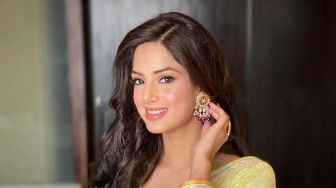 Elegan Bukan Main, Gaun Harnaaz Sandhu Miss Universe 2021 Ternyata Karya Transpuan
