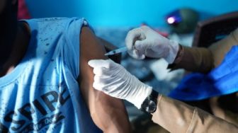 Penyaluran Vaksin Booster Baru Dikebut Setelah Pria Asal Medan Terpapar Varian Omicron