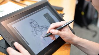 5 Aplikasi Menggambar Manga atau Anime Khusus Pengguna iPad
