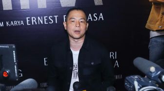 Baim Wong Patenkan Citayam Fashion Week, Ernest Prakasa Meradang: Serakah Banget