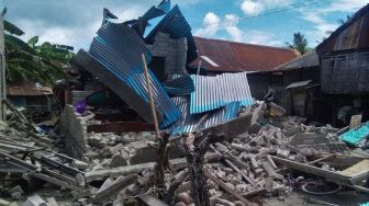 Update Gempa NTT: Ratusan Rumah, Masjid, Sekolah hingga Pelabuhan di Selayar Rusak