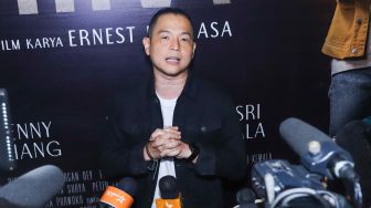 Ernest Prakasa Ingin Bikin Film Superhero Asli Indonesia, tapi Belum Punya Nyali