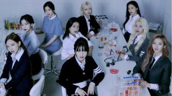 'Formula of Love: O+T=<3' TWICE Jadi Album K-Pop dengan Skor Metacritic Tertinggi