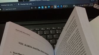 Mengetahui Psikologi Sastra dalam Kesusastraan