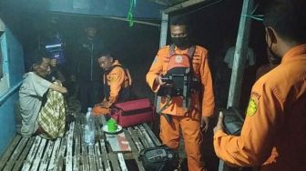 Terombang-ambing di Selat Makassar, 4 Pemancing Asal Balikpapan Dilaporkan Selamat