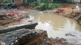 Banjir di Pasaman Barat Surut, Warga Balik ke Rumah