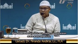 Umat Islam Dilarang Terima Orderan Saat Natal, Ustaz Ini Disemprot Abu Janda