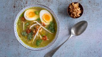 Viral Daftar Harga Makanan di Warung Pedalaman Papua, Harga Soto Ayam Plus Nasi Rp120 Ribu