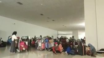 Viral! Penumpang Luar Negeri Bandara Seoetta Keluhkan Karantina: Ini Penyiksaan Rakyat