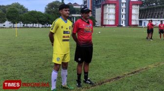 Arema FC Resmi Memperkenalkan Genta Alparedo