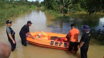 Wahau dan Kongbeng Banjir 2 meter selama Berhari-hari, BPBD Kerahkan 5 Personil