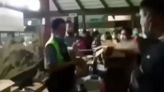 Viral, Penumpang di Bandara Soetta Ngamuk, Geruduk Gate 6: Lion nih Lion!