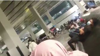 Warga Keluhkan Antrean di Bandara Malah Dihukum, LaporCovid-19: Pemerintah Represif!