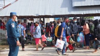 Jelang Nataru, Penumpang di Pelabuhan Gunungsitoli Naik Drastis