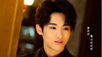 Tak ikut Comeback, Winwin NCT Muncul dalam Poster Drama China 'The Shadow'