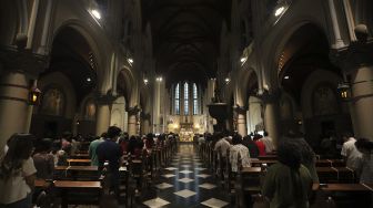 LIVE: Misa Pontifikal di Gereja Katedral Jakarta