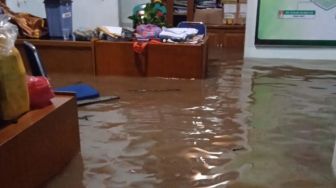 Dua Kecamatan di Pasaman Diterjang Banjir, Jalinsum Bukittinggi-Medan Sempat Terputus
