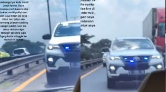 Pakai Strobo, Rombongan Fortuner Paksa Nyalip di Jalan Ramai, Warganet: Jangan Dikasih!