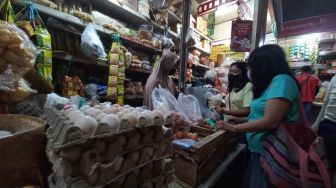 Harga Telur Ayam Melonjak Tajam, Pedagang: Ini yang Termahal