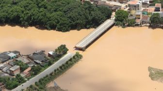 Ribuan Warga Brasil Mengungsi Akibat Banjir, 17 Orang Dilaporkan Tewas