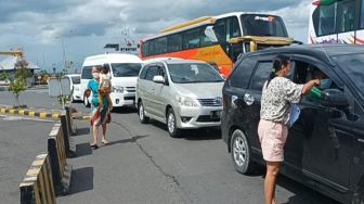 Masih Momen Libur Nataru, Jumlah Kendaraan Masuk Bali Tak Sesuai Prediksi ASDP