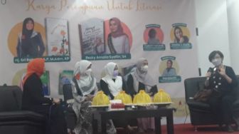 5 Perempuan Sulawesi Selatan Luncurkan Buku Bersama