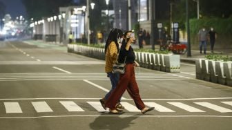 Crowd Free Night Dimanfaatkan Warga untuk Berswafoto