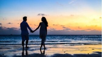 5 Hal yang Harus Diperhatikan Pasangan Sebelum Memutuskan Memiliki Momongan