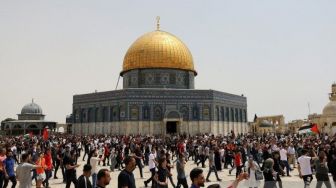 Puluhan Pemukim Israel Paksa Masuk Masjid Al Aqsa