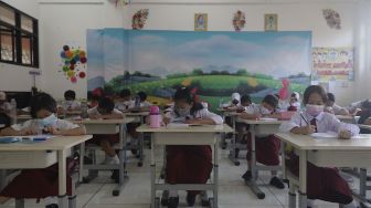 Pelaksanaan Pembelajaran Tatap Muka 100 Persen di Jakarta