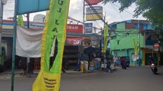 Pria ODGJ Robek Umbul-Umbul dan Serang Warga Pisangan, Begini Kesaksian Korban