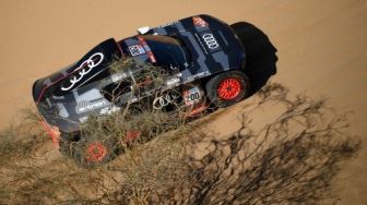 Mobil Hybrid Menangkan Etape 10 Reli Dakar 2022, Stephane Peterhansel Buktikan Keandalan Kendaraan Listrik