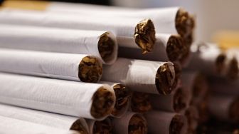 Konsumsi Rokok Indonesia Tembus Rp64 Triliun Per Tahun