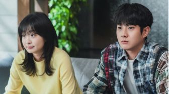 Sinopsis Drama Korea Our Beloved Summer Episode 9: Just Friends