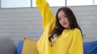 Lagu Are You Ok Viral di TikTok, Ton Chan Seyma Rilis Lambo Toy