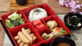 Makan Siang Enak, Pesan Bento Office dari Oishii Yakiniku Bogor Aja!