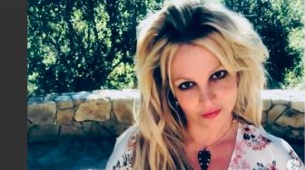 Berpose Nyaris Tanpa Busana di Medsosnya, Britney Spears Tulis Kalimat Ini