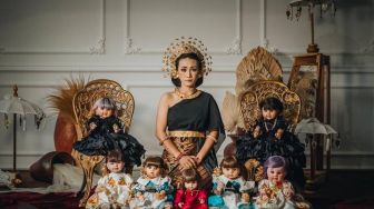 Perempuan di Bali Ini Punya 70 Koleksi Boneka Arwah, Anggap Sebagai Karma Baik