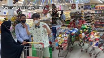 Viral Pemuda Borong Satu Supermarket untuk Panti Asuhan, Aksinya Banjir Pujian Publik