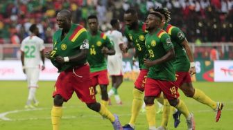 Susah Payah Kalahkan Comoros Yang Main Tanpa Kiper Murni, Kamerun Melaju Ke Perempat Final Piala Afrika