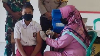 Geger Nakes Diduga Suntikkan Vaksin Kosong ke Siswa SD, Polisi Amankan Rekaman Video