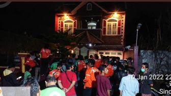 Driver Ojol Kena Suspend Geruduk Rumah Customer, Bermula dari Masalah Pengantaran