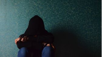 3 Dampak Buruk Terus Merasa Insecure, Berpengaruh pada Mental!