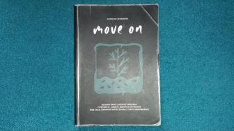 Ulasan Buku 'Antologi Senandika Move On', Buat Kamu yang Gagal Move On