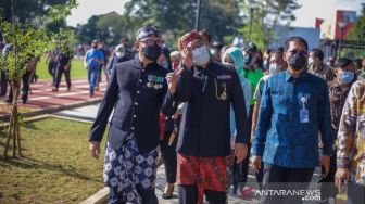 POPULER: Anak 12 Tahun di Cianjur Jadi Korban Kebakaran, Bima Arya Dikabarkan Ada Peluang Masuk ke Kabinet Jokowi