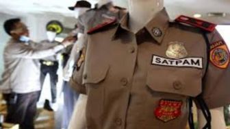 Gonta-ganti Seragam Satpam: Dulu Putih Ganti Cokelat, Dibilang Mirip Polisi, Kini Jadi Krem