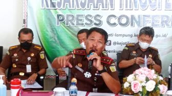 Kepala Kejati Lampung Enggan Jawab Kasus Jaksa Anton Nur Ali, Heffinur: Yang Belum Jelas Tanya ke Kasipenkum