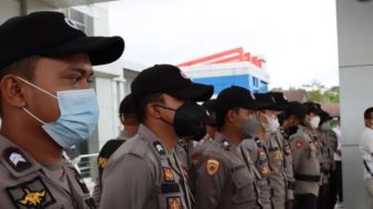 Sebanyak 133 Personel Polres Melawi Amankan Unjuk Rasa Masyarakat Petani Plasma