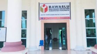 Ketua Bawaslu Pohuwato Terlibat Investasi Online Ilegal, Jabatannya Dicopot
